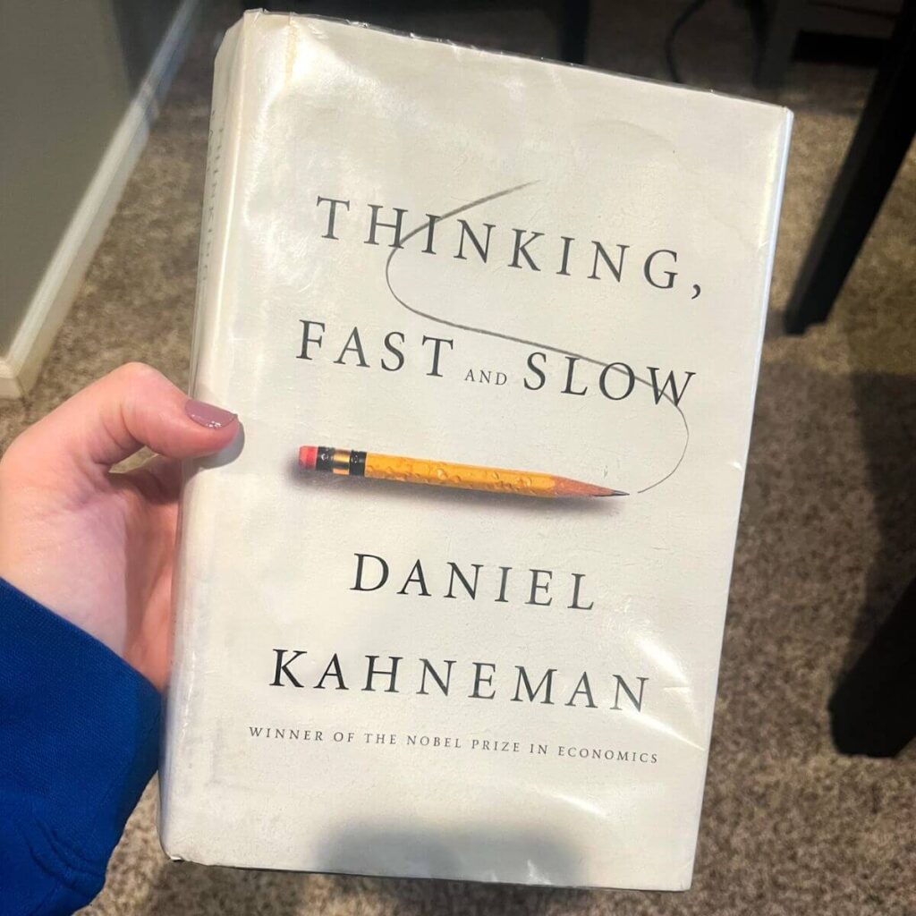 thinking, fast and slow book cover